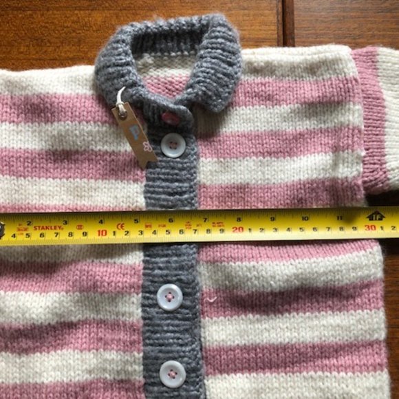 Hand Knit Little Jail Birdie Onesie -brand new - Picture 4 of 5